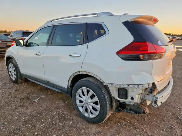 KNMAT2MT9HP512662 2017 NISSAN ROGUE - Image 2