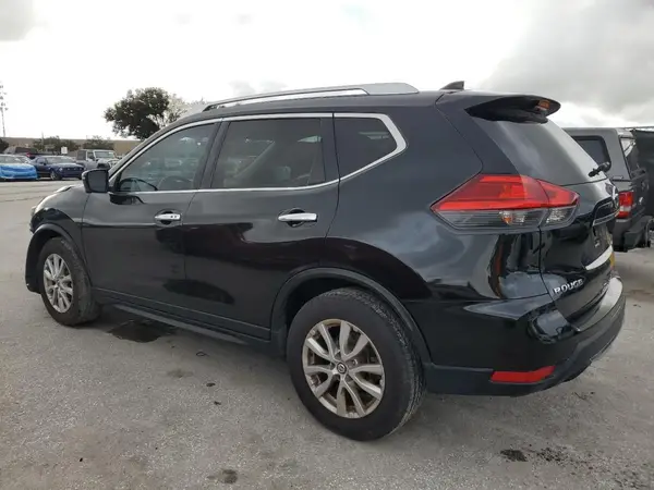 KNMAT2MT9HP515187 2017 NISSAN ROGUE - Image 2