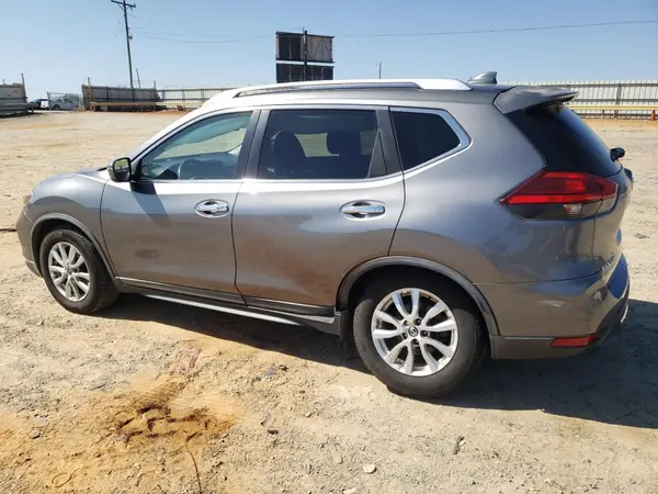KNMAT2MT9HP515657 2017 NISSAN ROGUE - Image 2