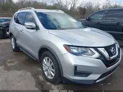 KNMAT2MT9HP518686 2017 NISSAN ROGUE