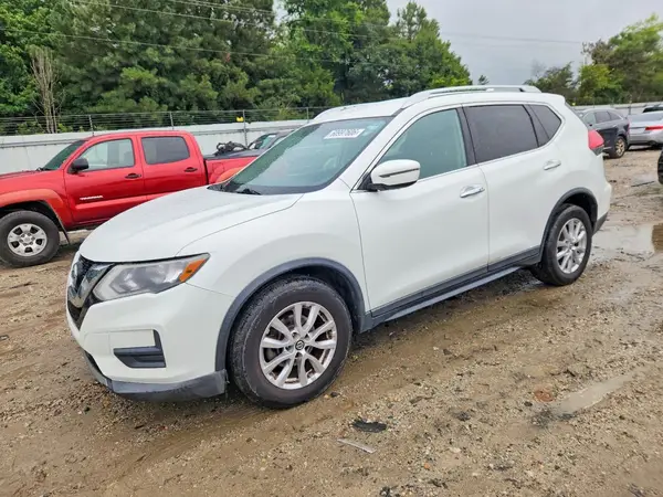 KNMAT2MT9HP529655 2017 NISSAN ROGUE - Image 1