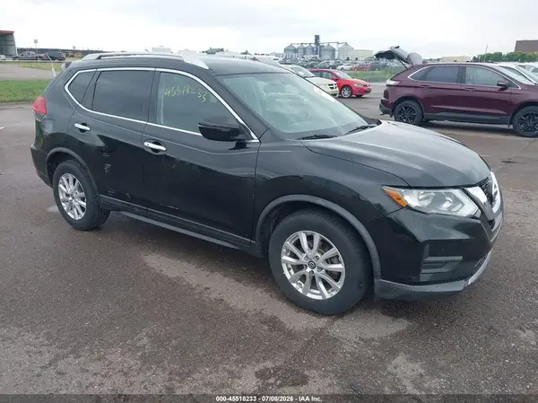 KNMAT2MT9HP530403 2017 NISSAN ROGUE - Image 1
