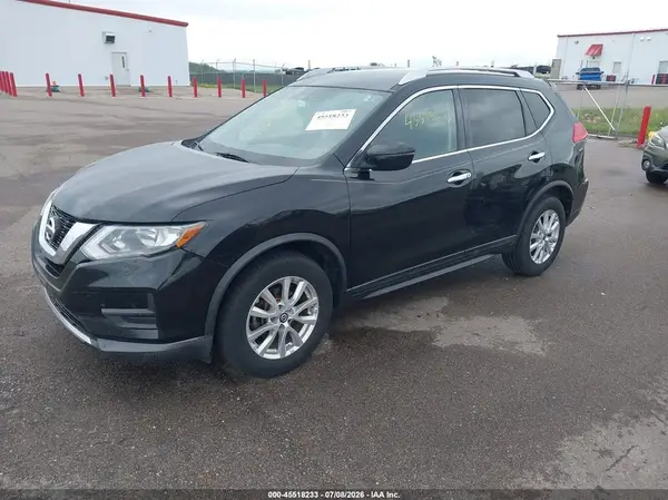 KNMAT2MT9HP530403 2017 NISSAN ROGUE - Image 2