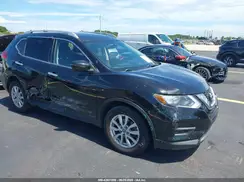 KNMAT2MT9HP535147 2017 NISSAN ROGUE