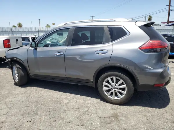 KNMAT2MT9HP539456 2017 NISSAN ROGUE - Image 2