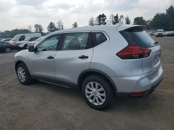 KNMAT2MT9HP541241 2017 NISSAN ROGUE - Image 2