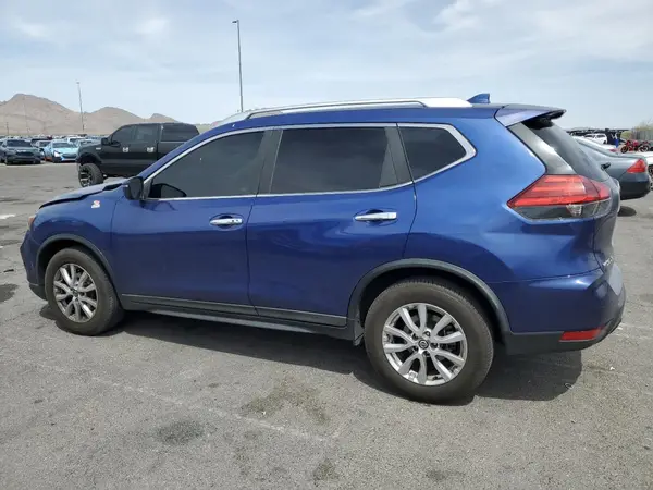 KNMAT2MT9HP543085 2017 NISSAN ROGUE - Image 2