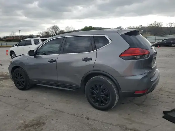 KNMAT2MT9HP545709 2017 NISSAN ROGUE - Image 2