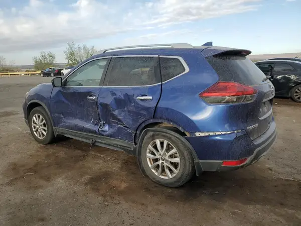 KNMAT2MT9HP547556 2017 NISSAN ROGUE - Image 2