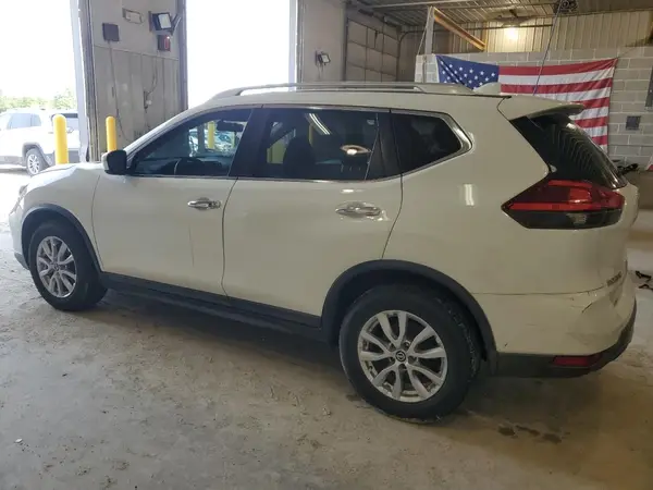 KNMAT2MT9HP548898 2017 NISSAN ROGUE - Image 2