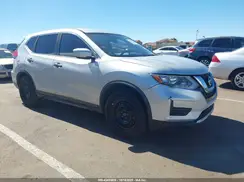 KNMAT2MT9HP554779 2017 NISSAN ROGUE