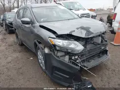 KNMAT2MT9HP558203 2017 NISSAN ROGUE