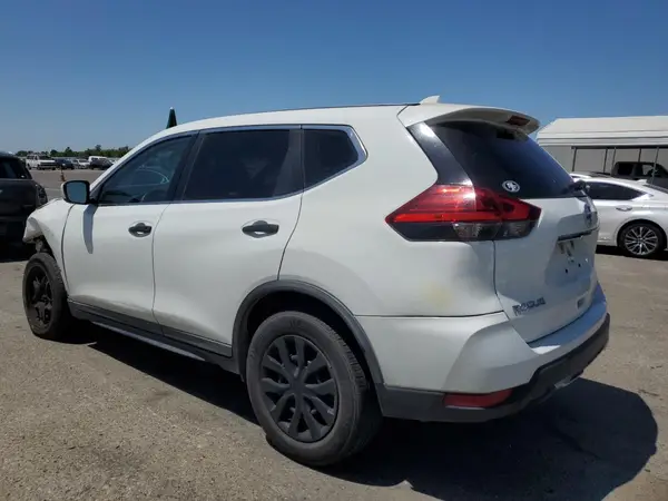 KNMAT2MT9HP560016 2017 NISSAN ROGUE - Image 2
