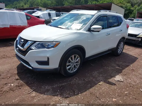 KNMAT2MT9HP560436 2017 NISSAN ROGUE - Image 2