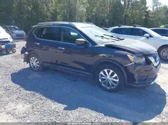 KNMAT2MT9HP561490 2017 NISSAN ROGUE