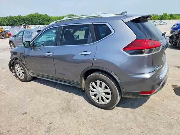 KNMAT2MT9HP562641 2017 NISSAN ROGUE - Image 2