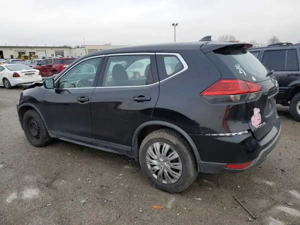 KNMAT2MT9HP566933 2017 NISSAN ROGUE - Image 2