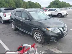 KNMAT2MT9HP567418 2017 NISSAN ROGUE