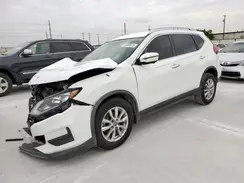 KNMAT2MT9HP582842 2017 NISSAN ROGUE