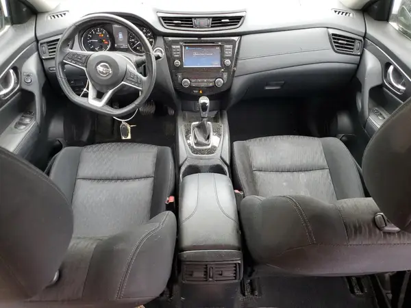KNMAT2MT9HP583036 2017 NISSAN ROGUE - Image 8
