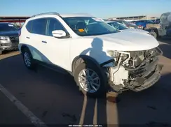 KNMAT2MT9HP586812 2017 NISSAN ROGUE