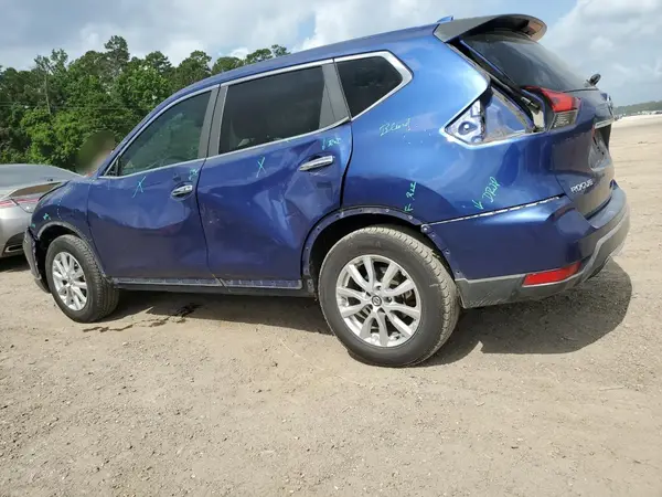 KNMAT2MT9HP593808 2017 NISSAN ROGUE - Image 2