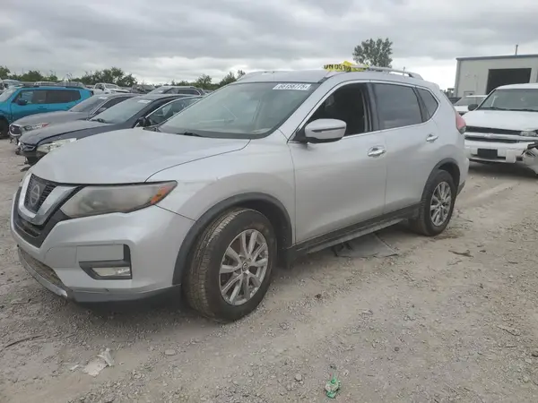 KNMAT2MT9HP596028 2017 NISSAN ROGUE - Image 1