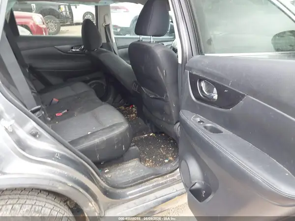 KNMAT2MT9HP600580 2017 NISSAN ROGUE - Image 8
