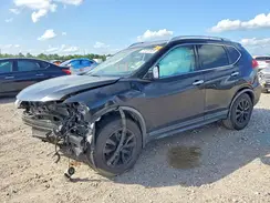 KNMAT2MT9HP601079 2017 NISSAN ROGUE