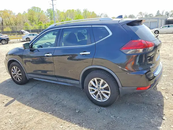 KNMAT2MT9HP607819 2017 NISSAN ROGUE - Image 2