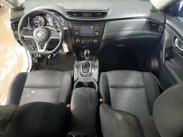 KNMAT2MT9HP610445 2017 NISSAN ROGUE - Image 8