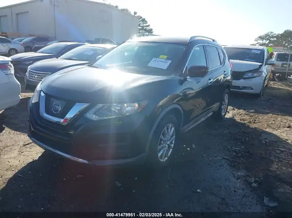KNMAT2MT9HP611398 2017 NISSAN ROGUE - Image 2