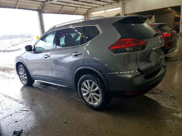 KNMAT2MT9HP614270 2017 NISSAN ROGUE - Image 2