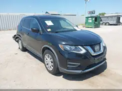 KNMAT2MT9HP615516 2017 NISSAN ROGUE