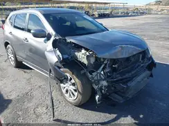 KNMAT2MT9JP502266 2018 NISSAN ROGUE