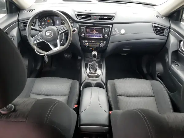 KNMAT2MT9JP504406 2018 NISSAN ROGUE - Image 8