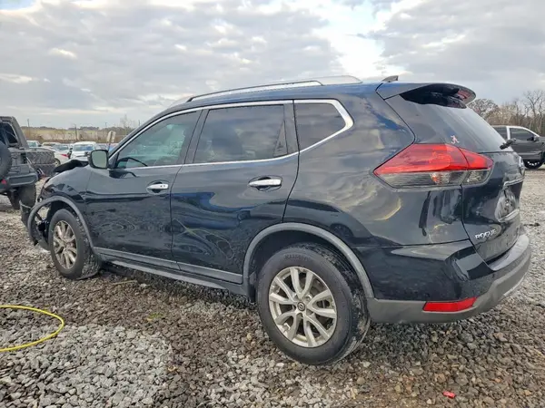KNMAT2MT9JP516202 2018 NISSAN ROGUE - Image 2