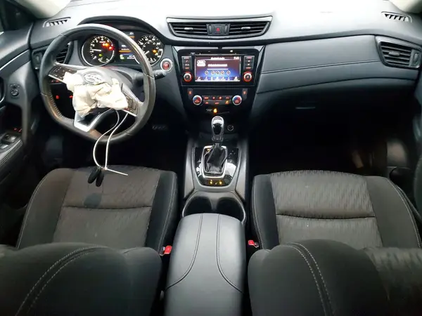 KNMAT2MT9JP516202 2018 NISSAN ROGUE - Image 8