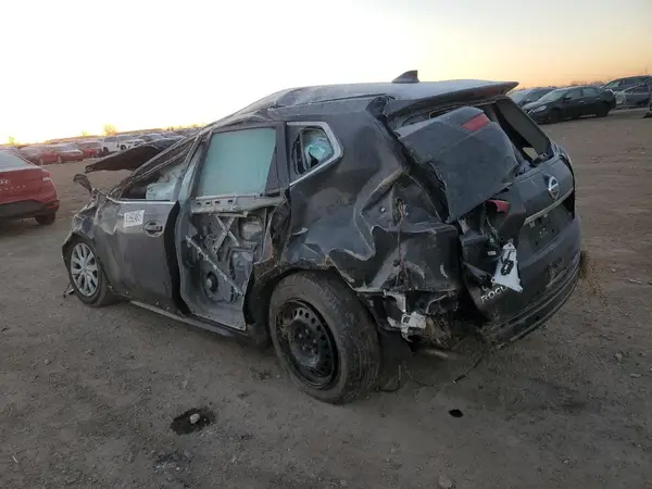 KNMAT2MT9JP516992 2018 NISSAN ROGUE - Image 2