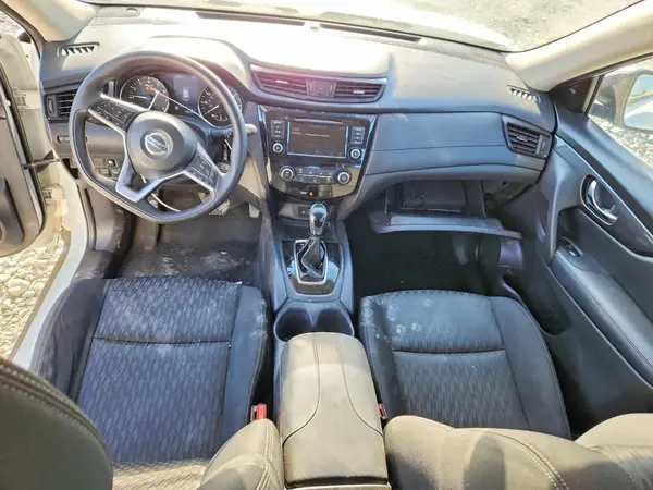 KNMAT2MT9JP520119 2018 NISSAN ROGUE - Image 8