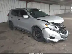 KNMAT2MT9JP520993 2018 NISSAN ROGUE
