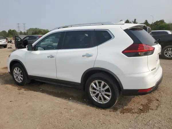 KNMAT2MT9JP525840 2018 NISSAN ROGUE - Image 2