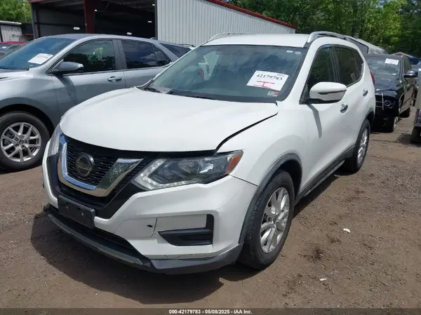 KNMAT2MT9JP533887 2018 NISSAN ROGUE - Image 2
