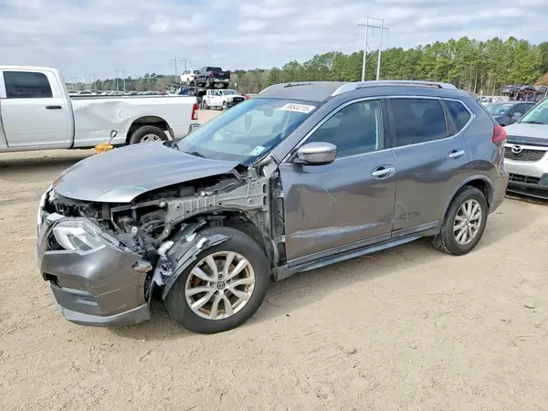 KNMAT2MT9JP535817 2018 NISSAN ROGUE - Image 1