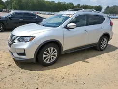KNMAT2MT9JP535915 2018 NISSAN ROGUE