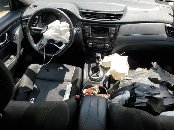 KNMAT2MT9JP535915 2018 NISSAN ROGUE - Image 8