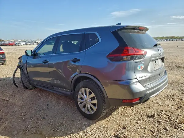 KNMAT2MT9JP542427 2018 NISSAN ROGUE - Image 2