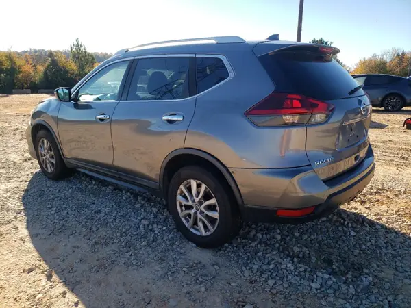 KNMAT2MT9JP544453 2018 NISSAN ROGUE - Image 2
