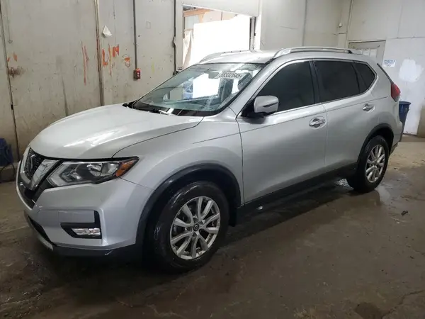 KNMAT2MT9JP545389 2018 NISSAN ROGUE - Image 1