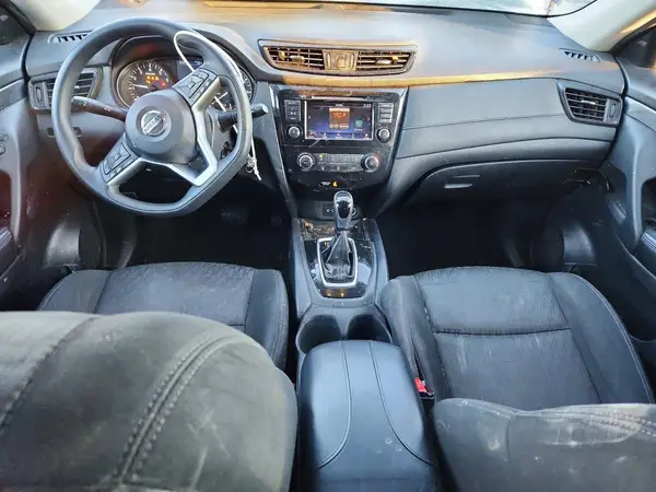 KNMAT2MT9JP549197 2018 NISSAN ROGUE - Image 8